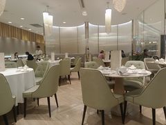 -香港百合居(LCM置汇旭辉广场店)