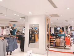 -优衣库(武汉国际广场店)