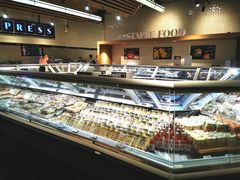 面包甜点陈列柜-7fresh七鲜(大族广场店)