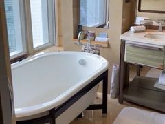 -深圳星河丽思卡尔顿酒店