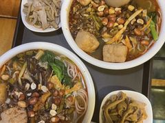 -水平有限螺蛳粉(宏达大厦店)