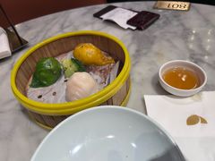 -蝴蝶里·粤菜·点心(滨江龙湖店)