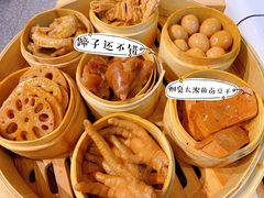 -卤校长重庆老火锅(南岗万达店)
