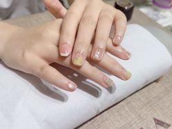 -艾珂·美甲美睫