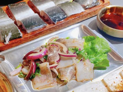 葱油墨鱼-围炉肉舍丹东海鲜烤肉·烤活鳗(步行街店)