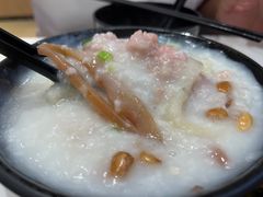 艇仔粥-大师傅粥品(埃华街)