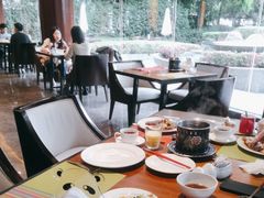 -岷山饭店-芝芝自助餐厅