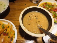 红糖阴米粥-二孃鸡爪爪(东风路总店)
