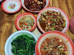 -老三样·美食研究中心(世贸路店)