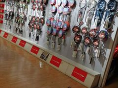 -YONEX苗江运动城(源深店)