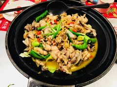 黄金酸菜牛蛙-蛙三泡椒牛蛙(万象城店)