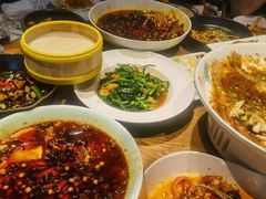 -草窝烤鸭·新京菜(振华广场店)