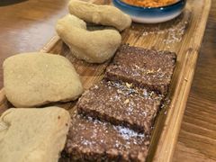 -猫爷的腔调·黔小馆(交大医学住宅区店)