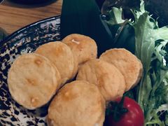 芝士鱼豆腐-湊湊火锅·茶憩(石家庄万象城店)