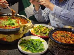 -万重锦·人文川菜馆(骡马市店)