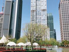 -陆家嘴中心绿地