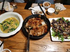 -八大碗私房菜(中城路店)