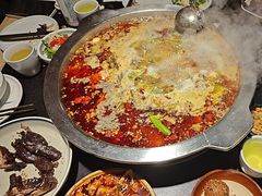 -小饕荟雅安贡椒鱼鲜馆(广福桥店)