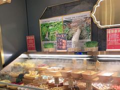 面包甜点陈列柜-一绪に寿喜烧(荟聚店)