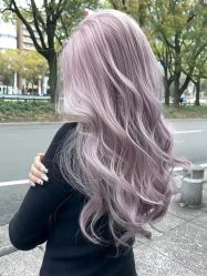 -丝语萱形象