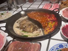 -朱光玉火锅馆(正弘城店)