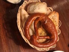 -宝莱纳啤酒花园餐厅PAULANER BRAUHAUS Nanjing(广州路店)