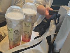 -奈雪的茶(青岛卓悦里INTOWN店)