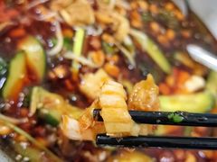 -周良天山牛杂城(天山路总店)