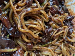 炸酱面-桃园中华料理炸酱面(燕儿岛路店)