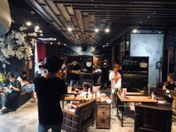点击看大图 大厅-侨治发型