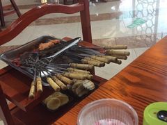 武松牛肉-炭虎子水浒烤肉(梦时代店)