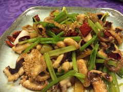 爆炒八爪鱼-威海渔村(静安旗舰店)