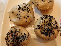 -小杨生煎(百联嘉定购物中心店)