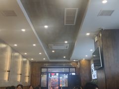 大堂-螺小胖柳州螺蛳粉(钟楼总店)
