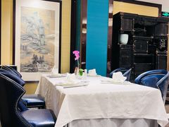 靠窗位-Yan Ting 宴庭中餐厅(上海静安瑞吉酒店)