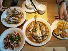 -荣小馆(椒江青悦城店)