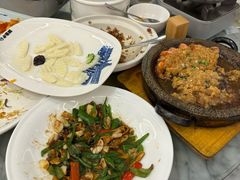 -小菜园新徽菜(宜兴八佰伴店)