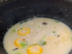 鱼汤-鲜潭蒸汽石锅鱼(五道口购物中心店)