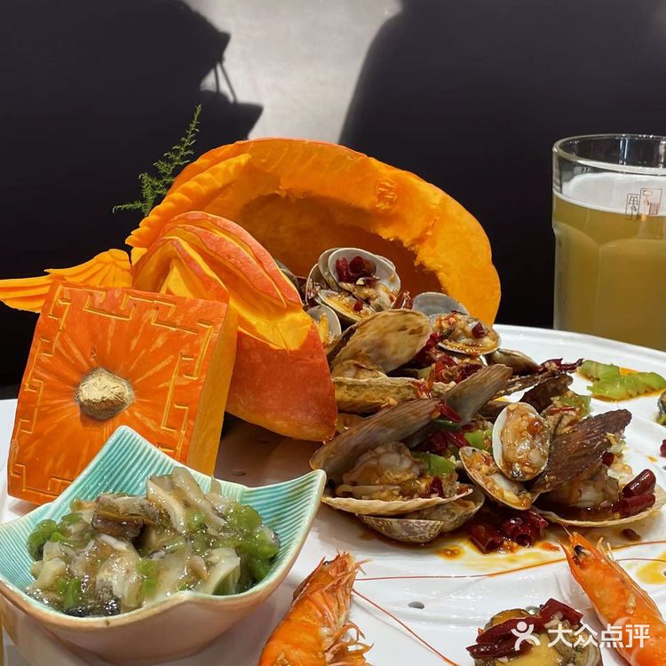 在威尼斯水城吃小龙虾，风景绝了