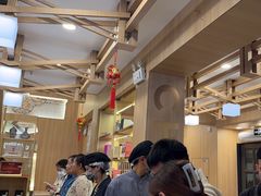 -霸王茶姬(南强街店)