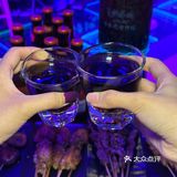 在酒馆里撸串听音乐才是正经事