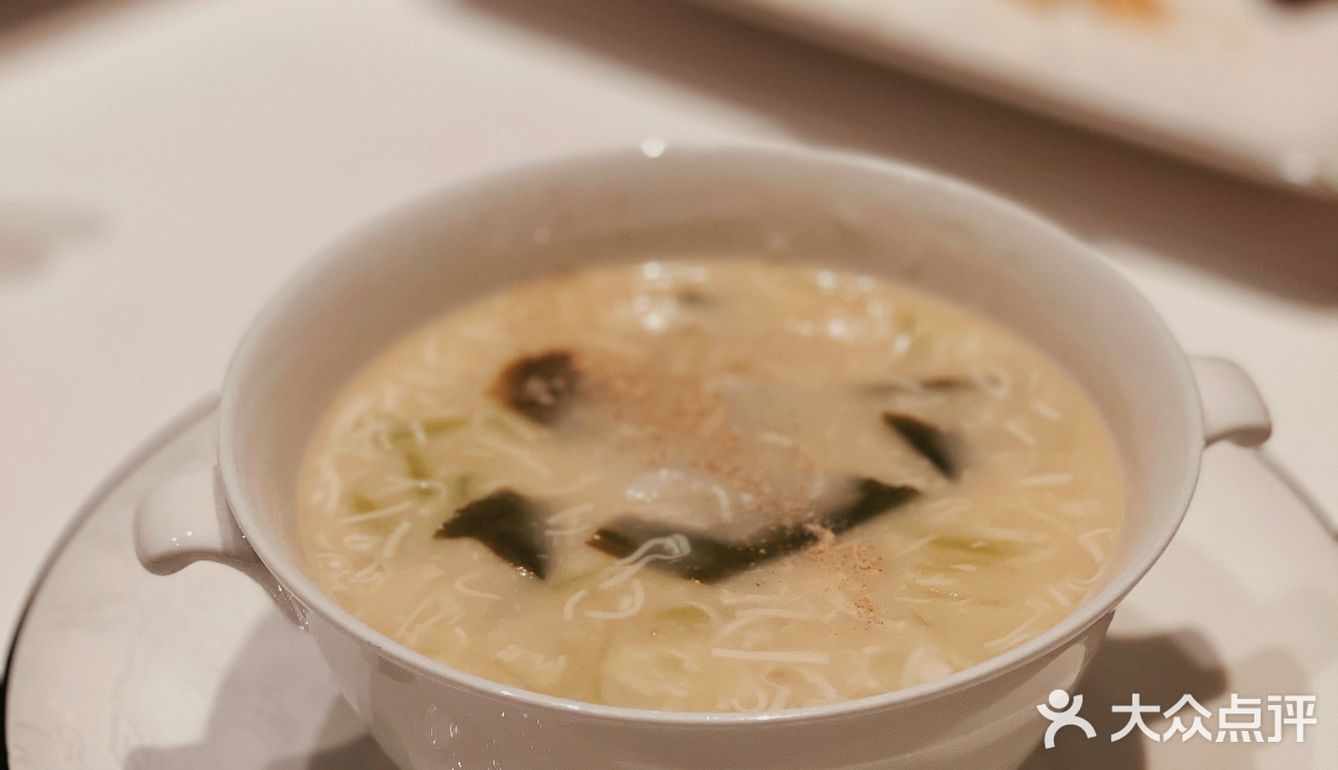 澳门本地美食推荐🌟高空51楼米其林餐厅丽轩