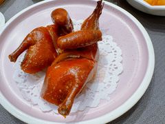 香茅烟熏玻璃乳鸽-韩上楼