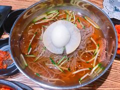 -吴草鸡爪오초닭발韩食堂(融恒盈嘉中心店)
