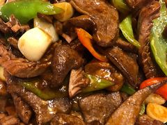 铁板爆三样-小土豆北方菜馆(方庄店)