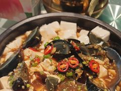 -海派美食·家宴海鲜青岛菜·石锅鲽鱼头(东方城店)