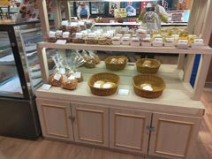 -永旺黄岛购物中心