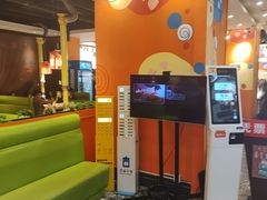 -爱客得牛排海鲜烤肉·火锅自助(春熙路黑金好店)
