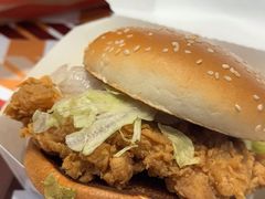 -肯德基(湾畔店)