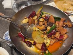 -渔语鱼新川菜Bistro(万象天地店)